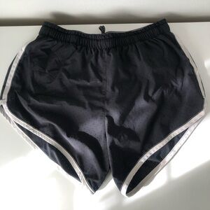 Men’s Rabbit running shorts